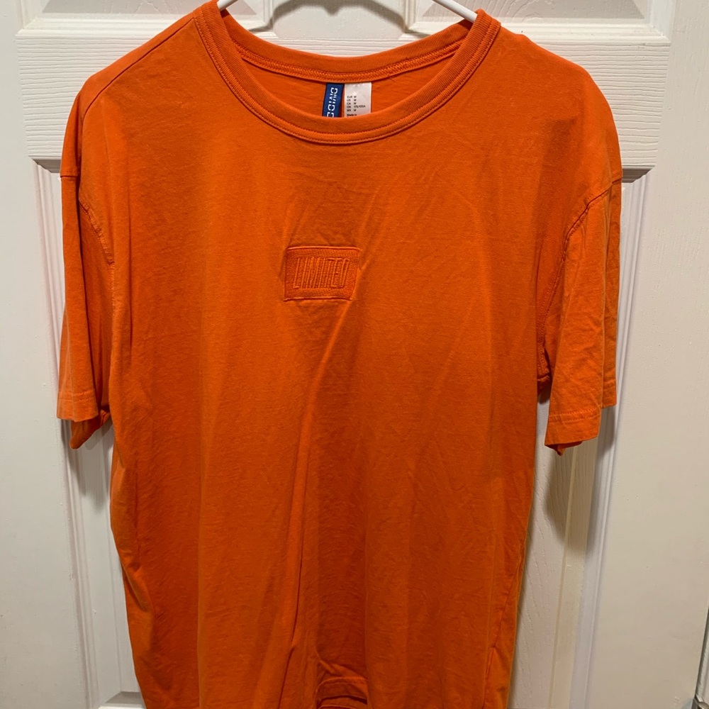 Orange H&M tee